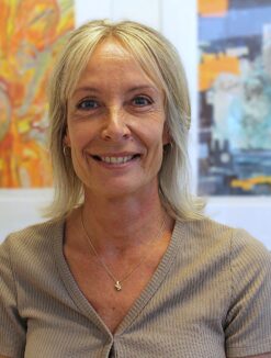 HANNE F.